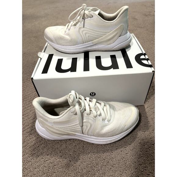 lululemon Women's Blissfeel 2 Running Shoe Size US 8 Sneaker - Picture 2 of 7
